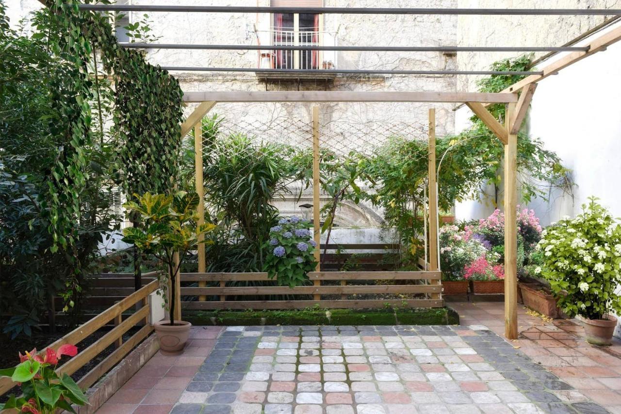 Giardino D'Atri Daire Napoli Dış mekan fotoğraf